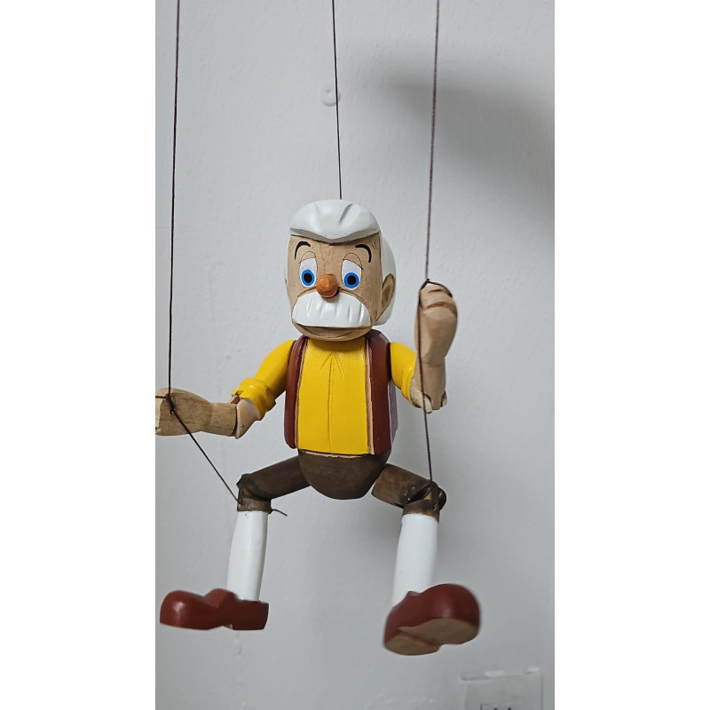 Marioneta de hilo. GEPPETTO