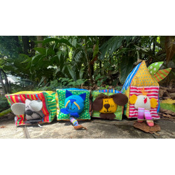 Cubo de encajar de formas, animales y colores