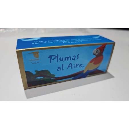 Libro flip-book. PLUMAS AL AIRE