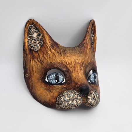 Máscara. GATO DORADO NUBES
