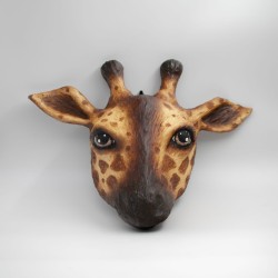 Máscara. JIRAFA